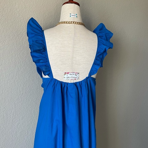 SOLD! H&M Ruffled V-neck A-line Sleeveless Dress - Picture 9 of 12